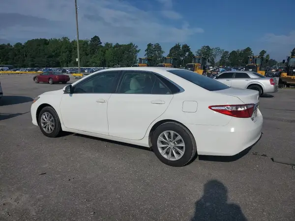 4T1BF1FK8HU785566 2017 TOYOTA CAMRY - Image 2