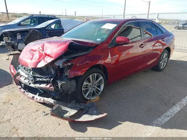 4T1BF1FK8HU790458 2017 TOYOTA CAMRY - Image 2
