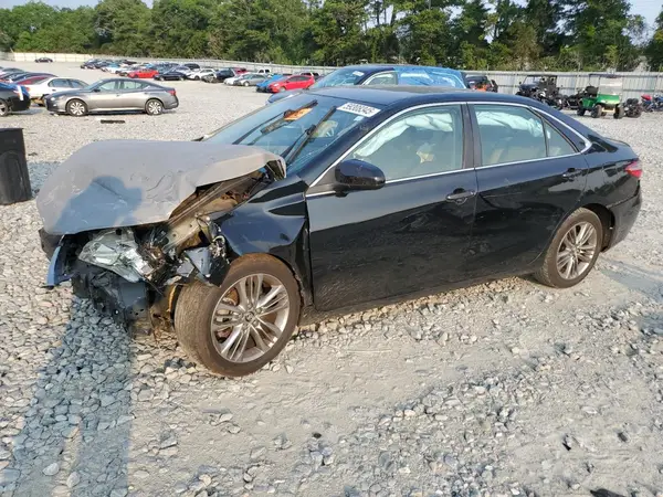 4T1BF1FK8HU790928 2017 TOYOTA CAMRY - Image 1