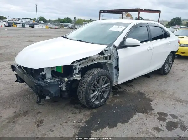 4T1BF1FK8HU791478 2017 TOYOTA CAMRY - Image 2