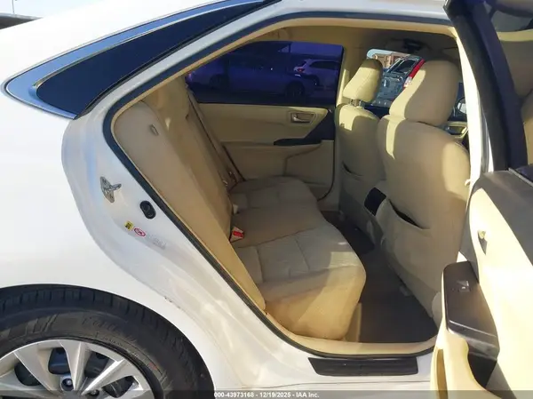4T1BF1FK8HU792162 2017 TOYOTA CAMRY - Image 8
