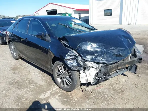 4T1BF1FK8HU792212 2017 TOYOTA CAMRY - Image 1