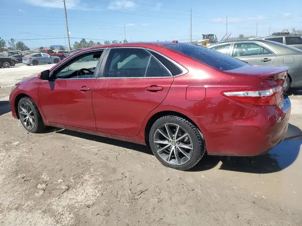 4T1BF1FK8HU792713 2017 TOYOTA CAMRY - Image 2