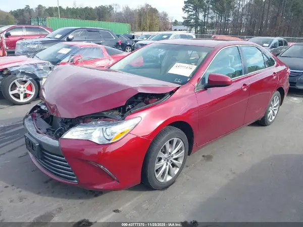 4T1BF1FK8HU793828 2017 TOYOTA CAMRY - Image 2