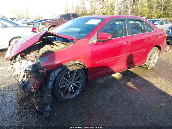 4T1BF1FK8HU794140 2017 TOYOTA CAMRY - Image 2