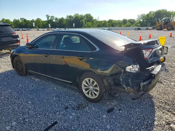 4T1BF1FK8HU796891 2017 TOYOTA CAMRY - Image 2