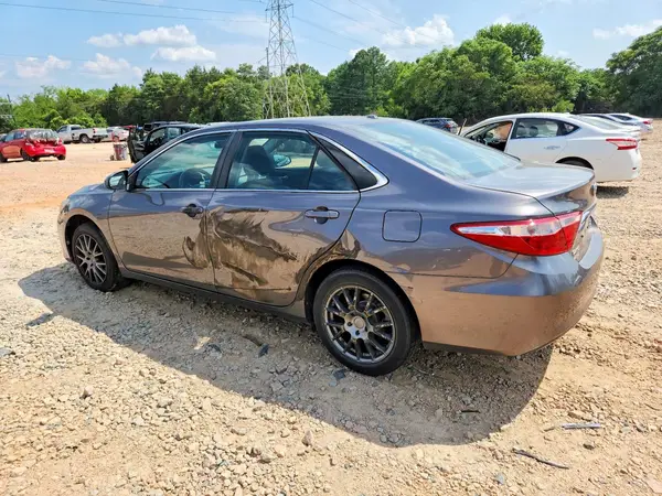 4T1BF1FK8HU798463 2017 TOYOTA CAMRY - Image 2