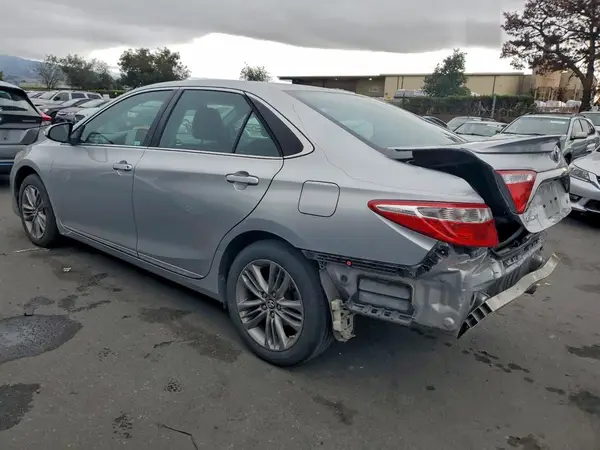 4T1BF1FK8HU803788 2017 TOYOTA CAMRY - Image 2