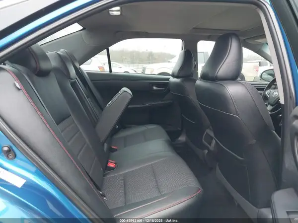 4T1BF1FK8HU806724 2017 TOYOTA CAMRY - Image 8