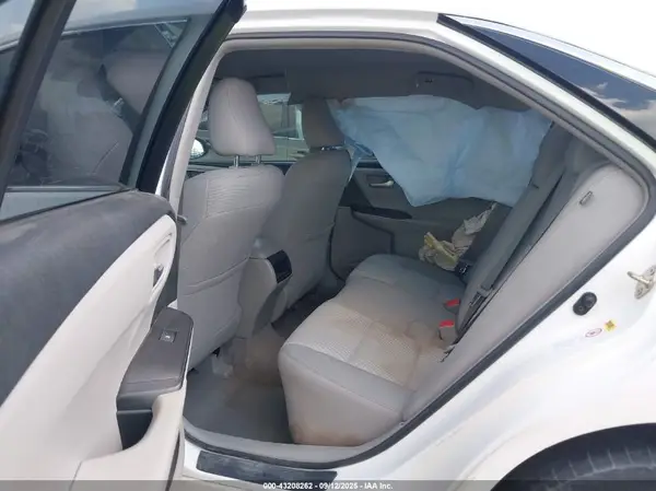 4T1BF1FK8HU807050 2017 TOYOTA CAMRY - Image 8