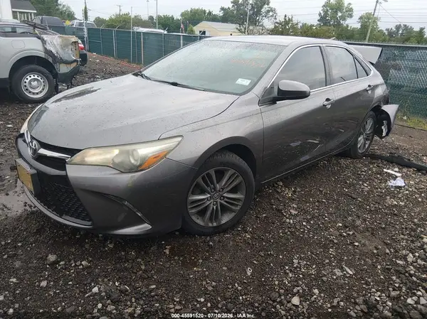 4T1BF1FK8HU812037 2017 TOYOTA CAMRY - Image 2