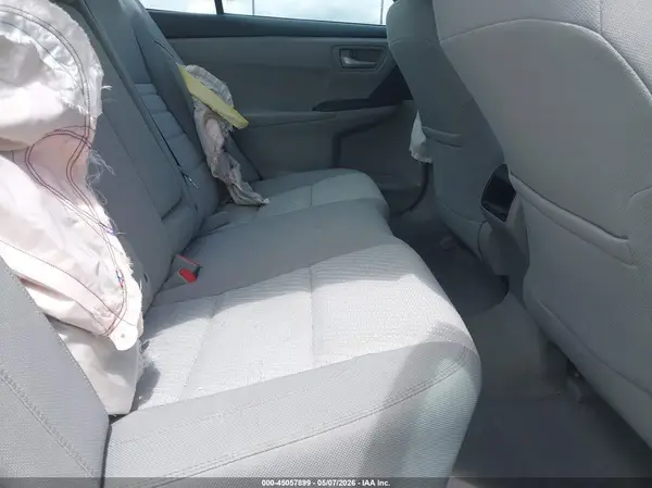 4T1BF1FK9GU127107 2016 TOYOTA CAMRY - Image 8