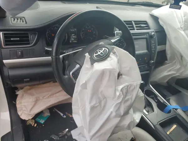 4T1BF1FK9GU129746 2016 TOYOTA CAMRY - Image 8