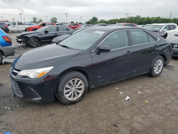 4T1BF1FK9GU132503 2016 TOYOTA CAMRY - Image 1