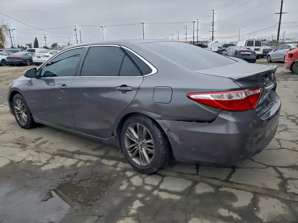 4T1BF1FK9GU150855 2016 TOYOTA CAMRY - Image 2