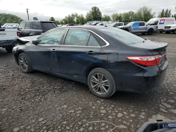 4T1BF1FK9GU152718 2016 TOYOTA CAMRY - Image 2