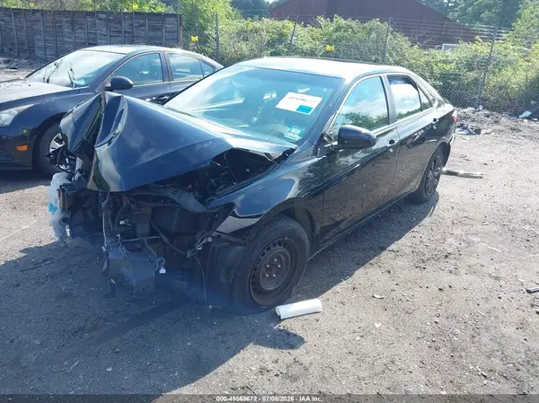4T1BF1FK9GU153058 2016 TOYOTA CAMRY - Image 2
