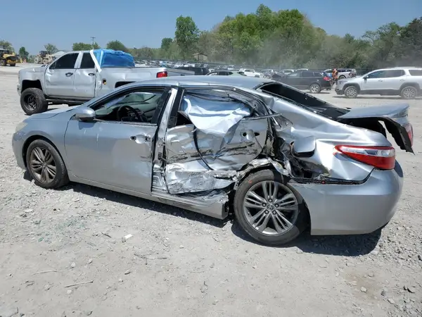 4T1BF1FK9GU156607 2016 TOYOTA CAMRY - Image 2