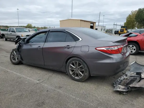 4T1BF1FK9GU165176 2016 TOYOTA CAMRY - Image 2