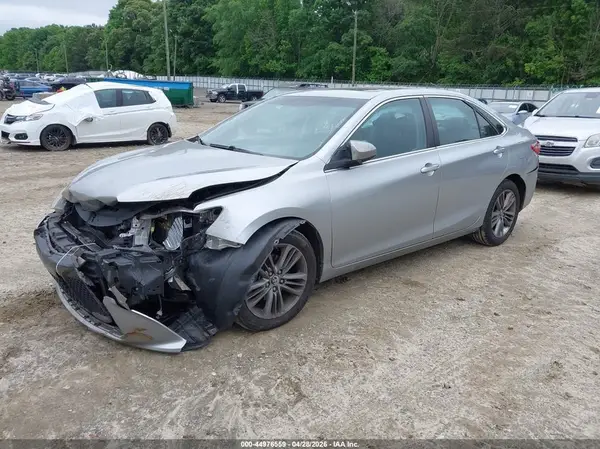 4T1BF1FK9GU182012 2016 TOYOTA CAMRY - Image 2