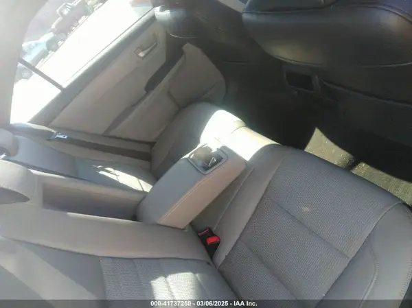4T1BF1FK9GU182267 2016 TOYOTA CAMRY - Image 8