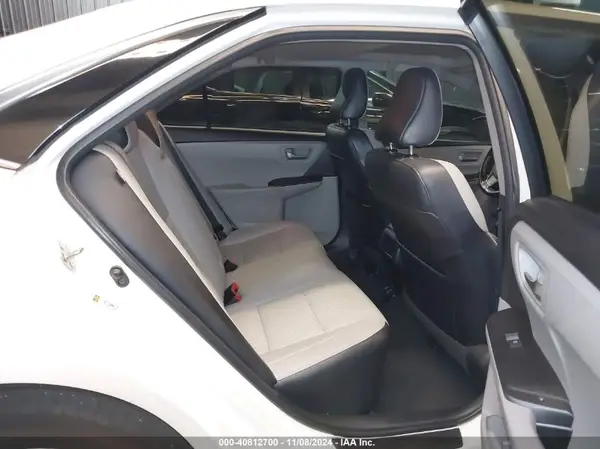 4T1BF1FK9GU182589 2016 TOYOTA CAMRY - Image 8