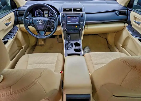 4T1BF1FK9GU185590 2016 TOYOTA CAMRY - Image 8