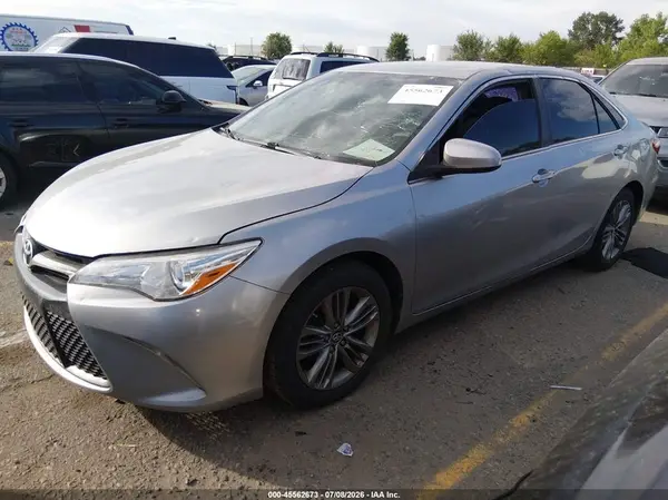 4T1BF1FK9GU186254 2016 TOYOTA CAMRY - Image 2