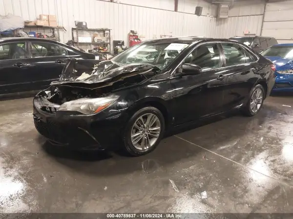 4T1BF1FK9GU187646 2016 TOYOTA CAMRY - Image 2