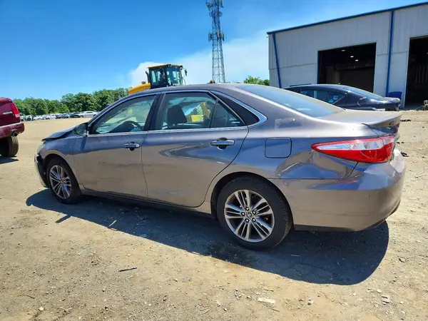 4T1BF1FK9GU191051 2016 TOYOTA CAMRY - Image 2