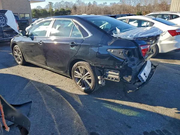 4T1BF1FK9GU191504 2016 TOYOTA CAMRY - Image 2