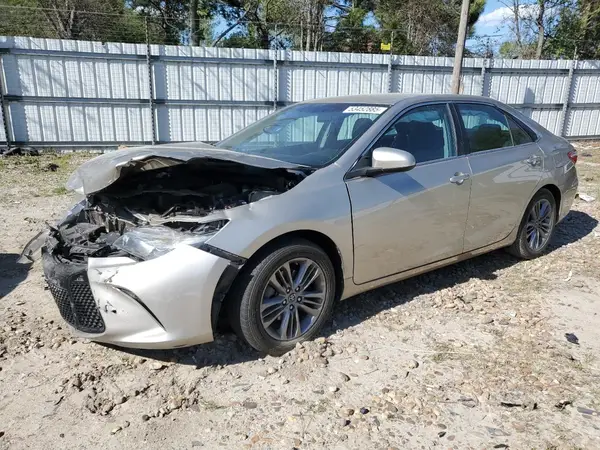 4T1BF1FK9GU192720 2016 TOYOTA CAMRY - Image 1
