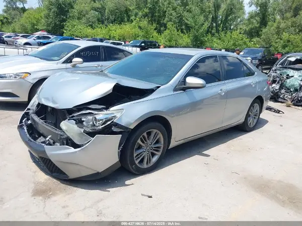 4T1BF1FK9GU203280 2016 TOYOTA CAMRY - Image 2
