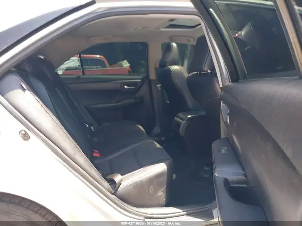 4T1BF1FK9GU203280 2016 TOYOTA CAMRY - Image 8