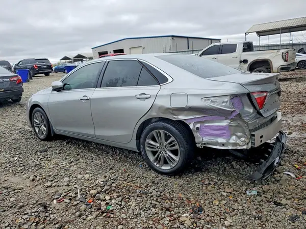 4T1BF1FK9GU208074 2016 TOYOTA CAMRY - Image 2