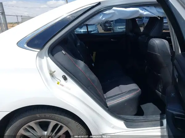 4T1BF1FK9GU211802 2016 TOYOTA CAMRY - Image 8