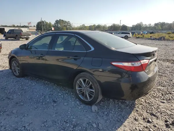 4T1BF1FK9GU213064 2016 TOYOTA CAMRY - Image 2
