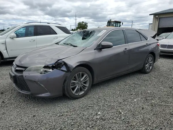 4T1BF1FK9GU214652 2016 TOYOTA CAMRY - Image 1