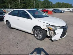 4T1BF1FK9GU215204 2016 TOYOTA CAMRY