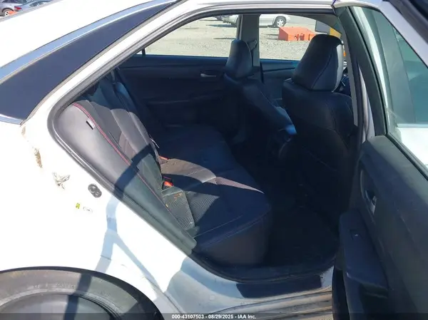 4T1BF1FK9GU215204 2016 TOYOTA CAMRY - Image 8