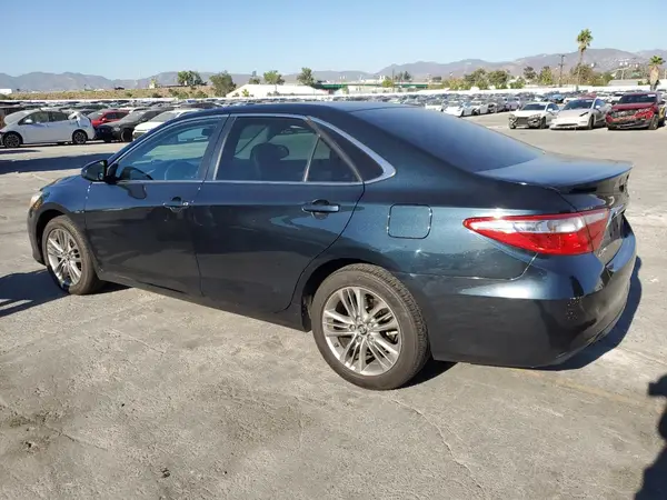 4T1BF1FK9GU220287 2016 TOYOTA CAMRY - Image 2