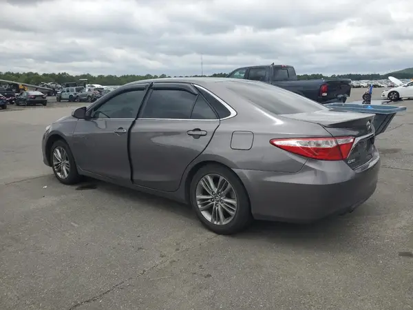 4T1BF1FK9GU222198 2016 TOYOTA CAMRY - Image 2