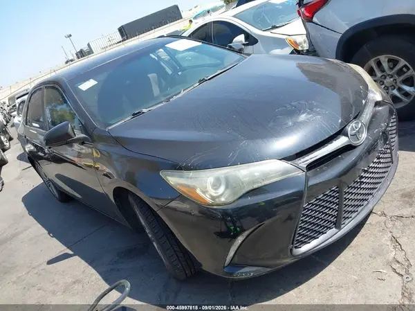 4T1BF1FK9GU231998 2016 TOYOTA CAMRY - Image 1