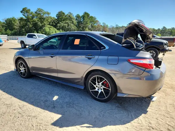4T1BF1FK9GU237588 2016 TOYOTA CAMRY - Image 2