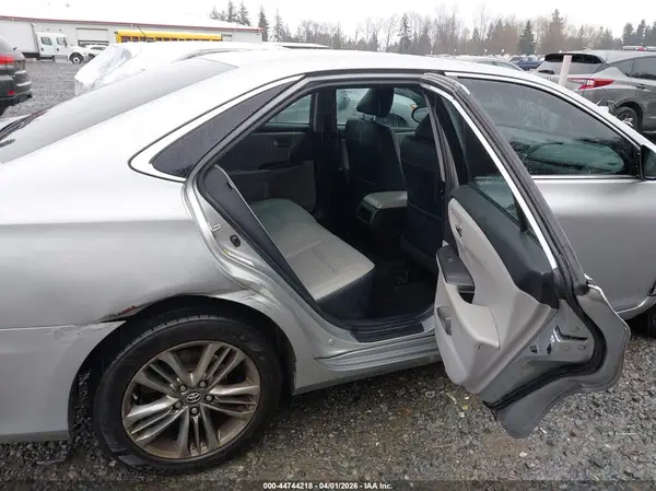 4T1BF1FK9GU238482 2016 TOYOTA CAMRY - Image 8