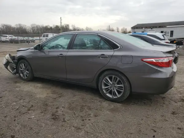 4T1BF1FK9GU239471 2016 TOYOTA CAMRY - Image 2