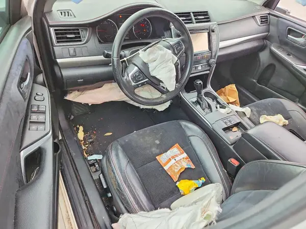 4T1BF1FK9GU243519 2016 TOYOTA CAMRY - Image 8