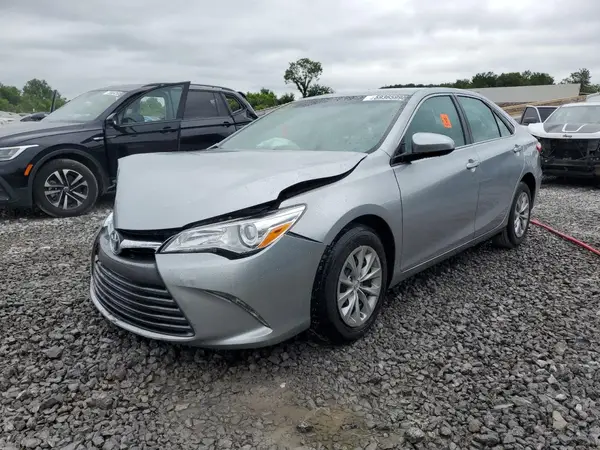 4T1BF1FK9GU251796 2016 TOYOTA CAMRY - Image 1
