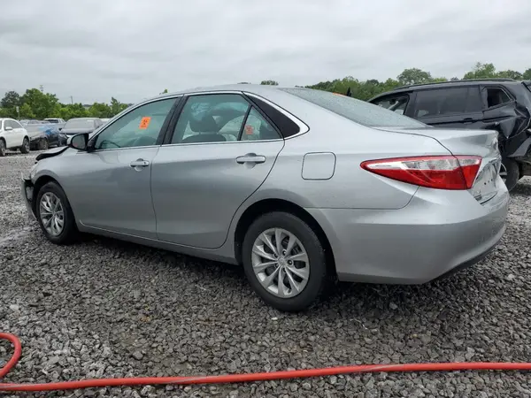 4T1BF1FK9GU251796 2016 TOYOTA CAMRY - Image 2