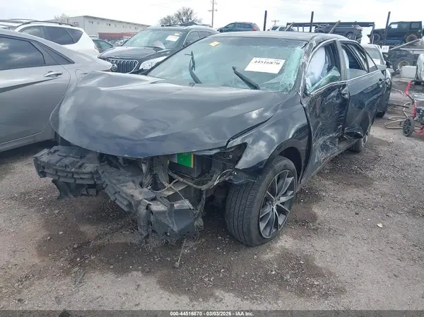 4T1BF1FK9GU253239 2016 TOYOTA CAMRY - Image 2